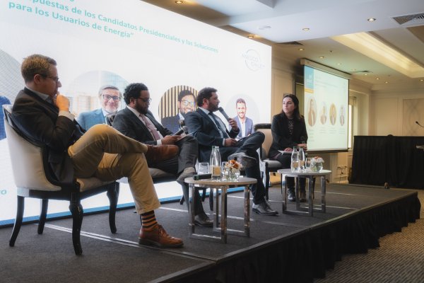 Elecciones presidenciales: asesores de los candidatos en energía ponen foco en bajar la cuenta de la luz e impulsar reforma a la distribución eléctrica