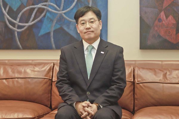 Sokjin Chang, director general del Global Digital Innovation Network: “Las startups chilenas no pueden depender del sector privado para salir a otros mercados”