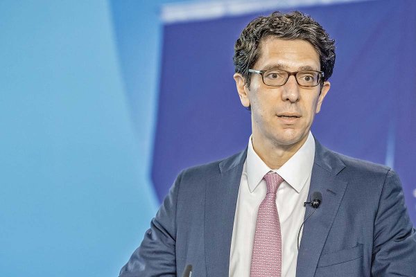EEUU considera nominar a asesor de la Casa Blanca para ser el número dos del FMI