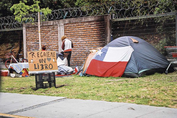 Baja escolaridad, en su mayoría hombres y de 43 años promedio, el perfil entre quienes viven en la calle