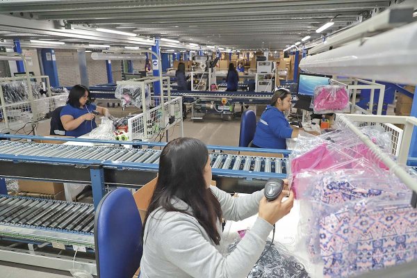 Salario mínimo, 40 horas y automatización: nuevos datos revelan impacto en la menor creación de empleo