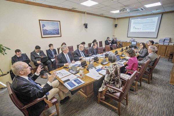 Comisión de Hacienda del Senado retoma discusión de Afide
