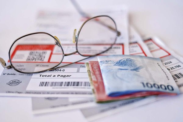 Estimaciones apuntan a nuevo incremento de 2% en la cuenta eléctrica para clientes residenciales en enero de 2026