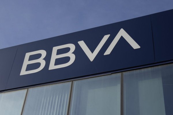 Directorio del banco Sabadell vuelve a rechazar la oferta de adquisición mejorada de BBVA por US$ 20 mil millones