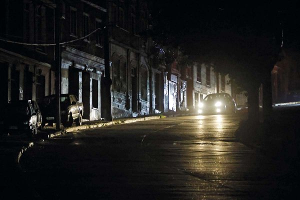 Sin sistemas de respaldo al momento de la falla, operadores insuficientes y pruebas que no se hicieron por años: la dura auditoría a Transelec por el apagón