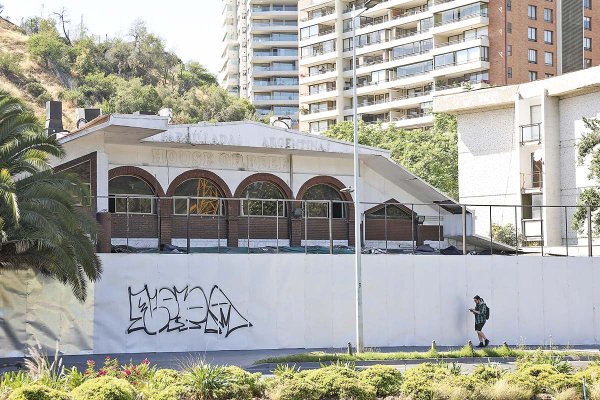 Barros & Errázuriz prepara mudanza a terreno de la inmobiliaria de Fernández León en El Golf