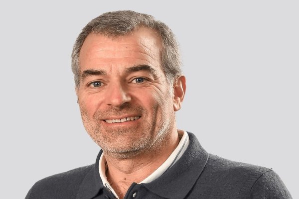 Cristián Barrientos deja el mando de Walmart Chile y asume oficialmente como presidente y CEO de Walmart de México y Centroamérica