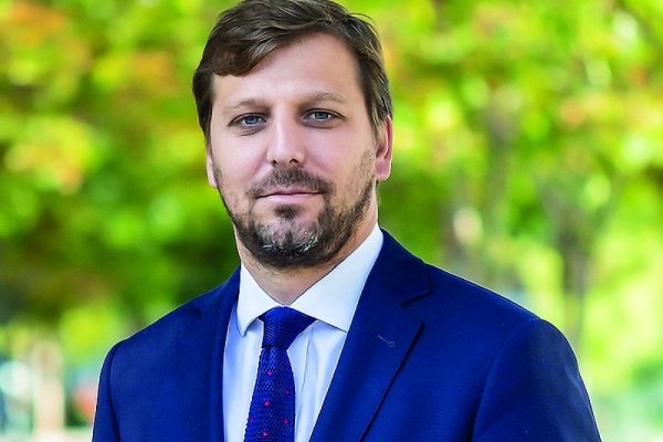 news-df-20260425093810